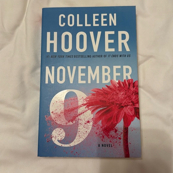 🦈colleen hoover book - Picture 1 of 1
